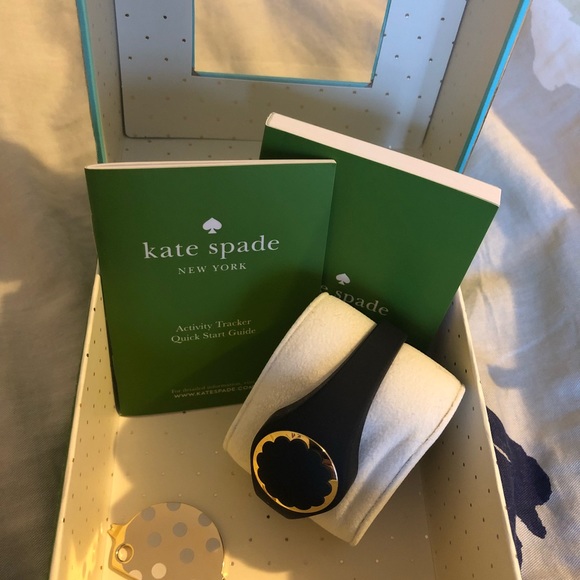 Kate spade activity tracker - Picture 3 of 5